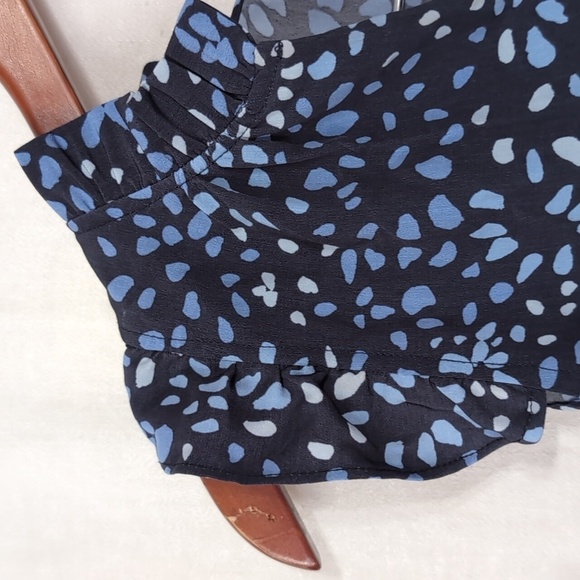 Mudpie Blue Black Patterned Ruffled Sleeveless Blouse Size Small - Picture 4 of 5